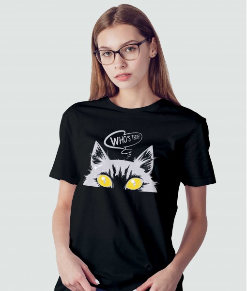 Дамска тениска с щампа Текст и надписи Who`s There Cat
